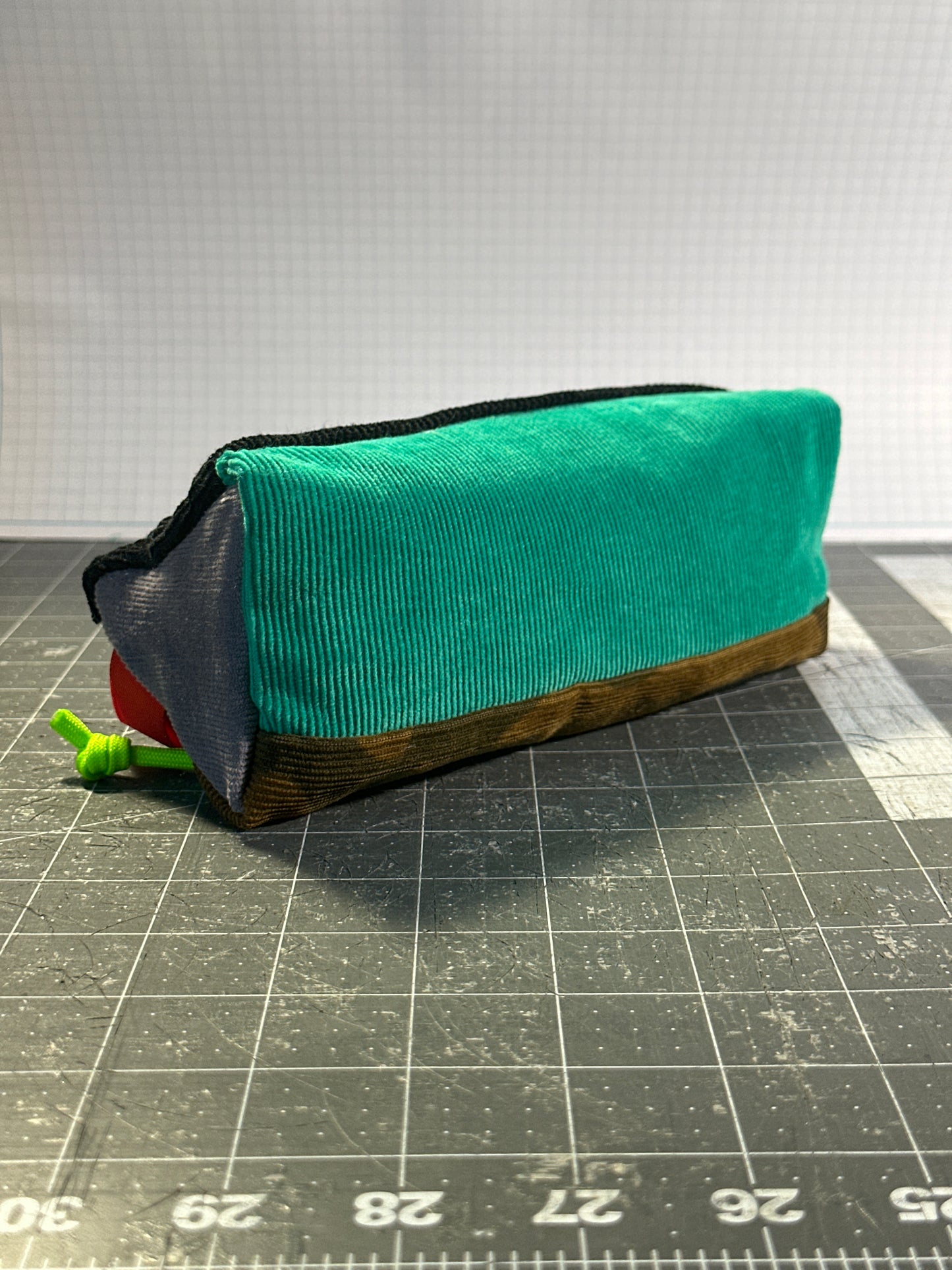 Worn-Wear Upcycled Triangle Pencil Case 0006 (medium)