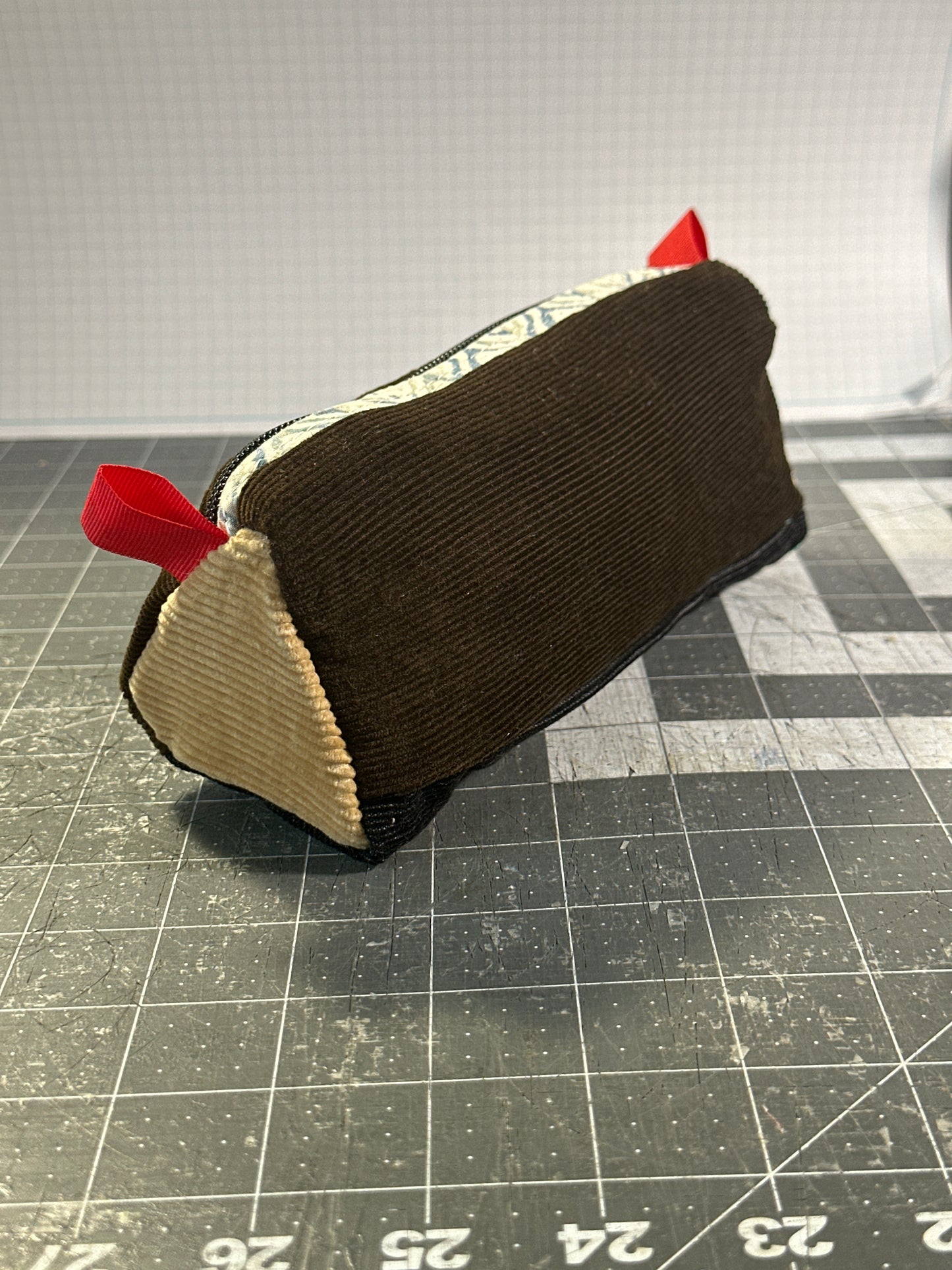 Worn-Wear Upcycled Triangle Pencil Case 0003 (medium)