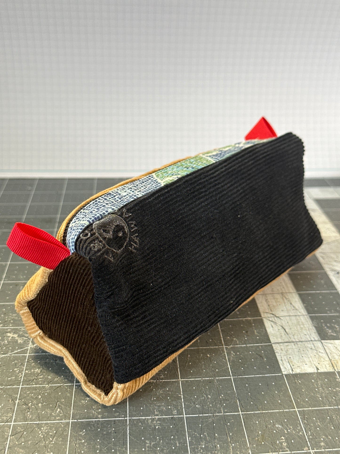 Worn-Wear Upcycled Triangle Pencil Case 0011 (medium)