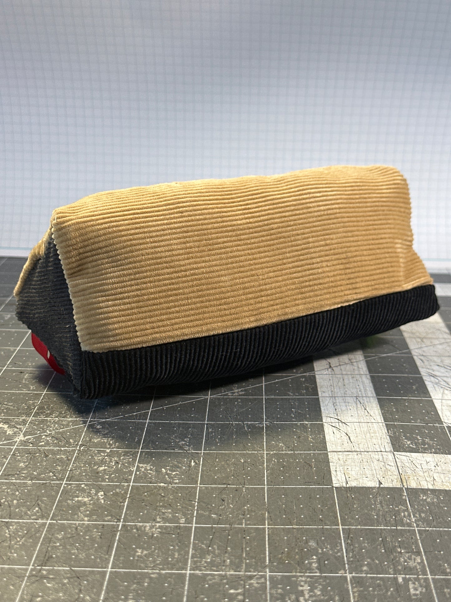 Worn-Wear Upcycled Triangle Pencil Case 0014 (medium)