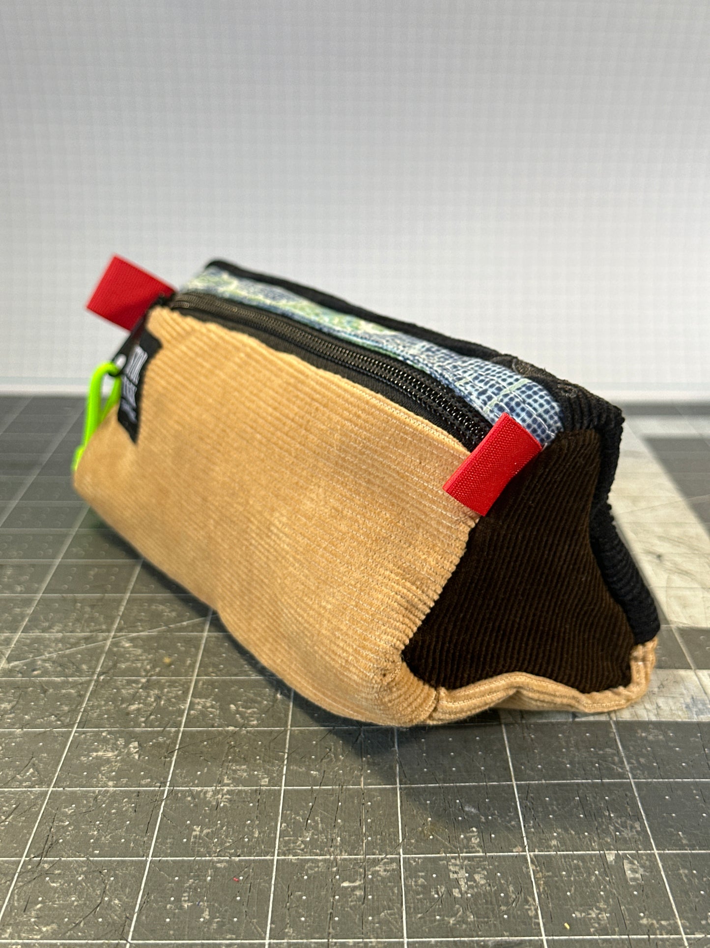 Worn-Wear Upcycled Triangle Pencil Case 0011 (medium)