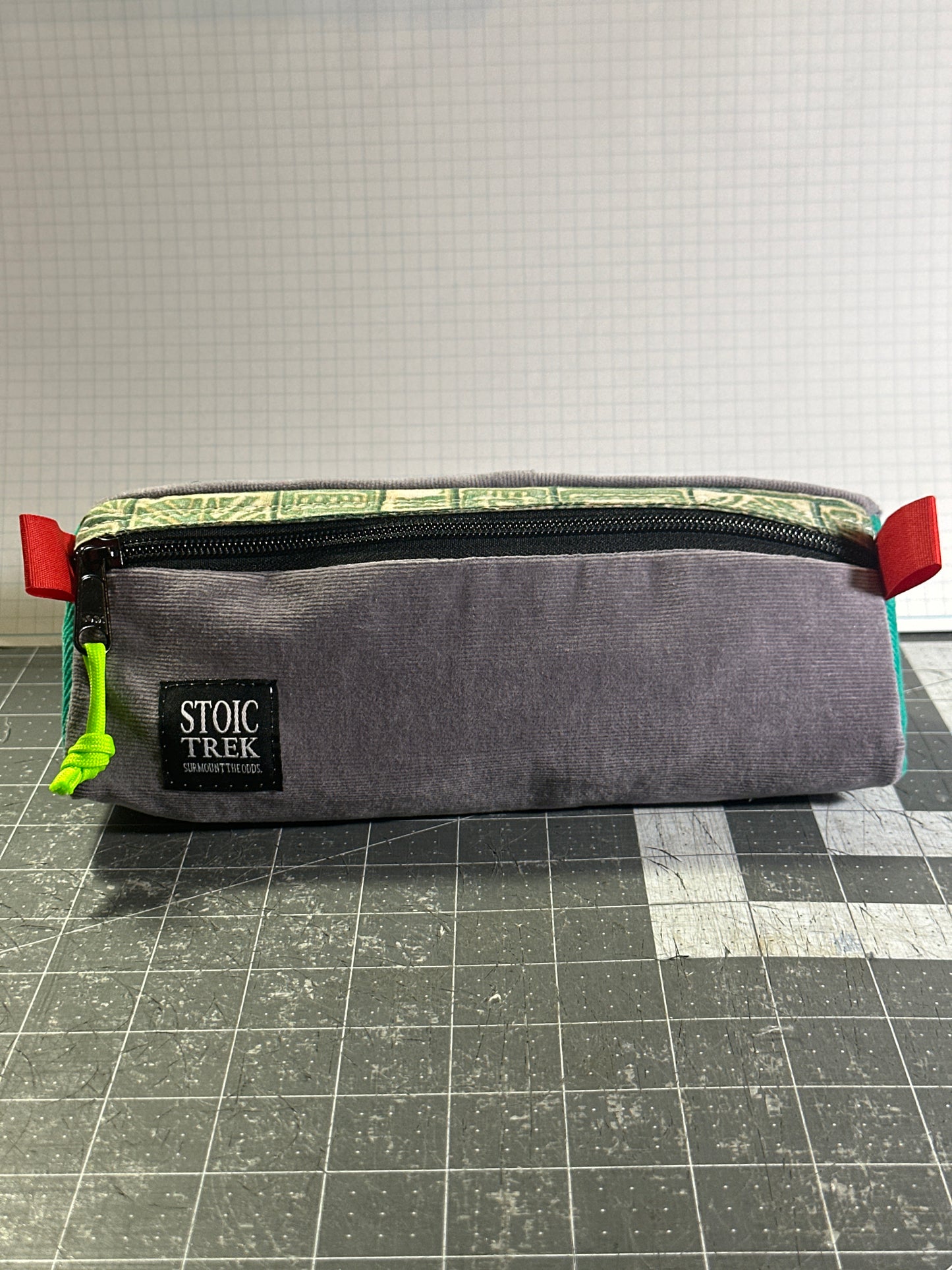 Worn-Wear Upcycled Triangle Pencil Case 0005 (large)