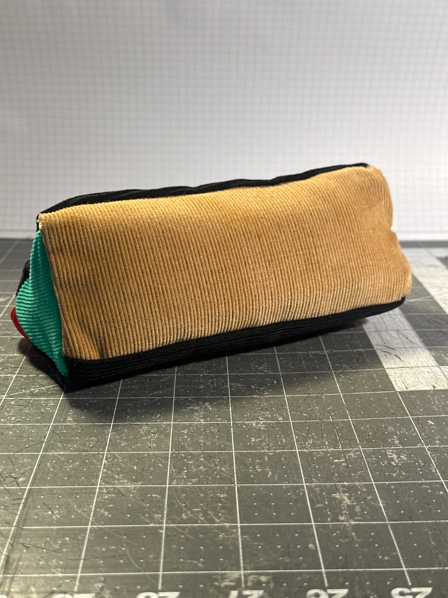 Worn-Wear Upcycled Triangle Pencil Case 0008 (medium)