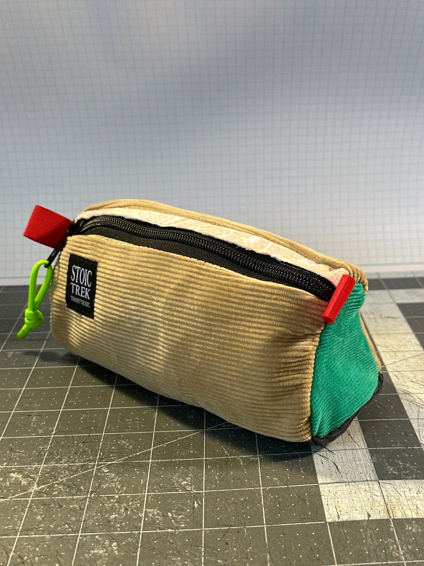 Worn-Wear Upcycled Triangle Pencil Case 0015 (medium)