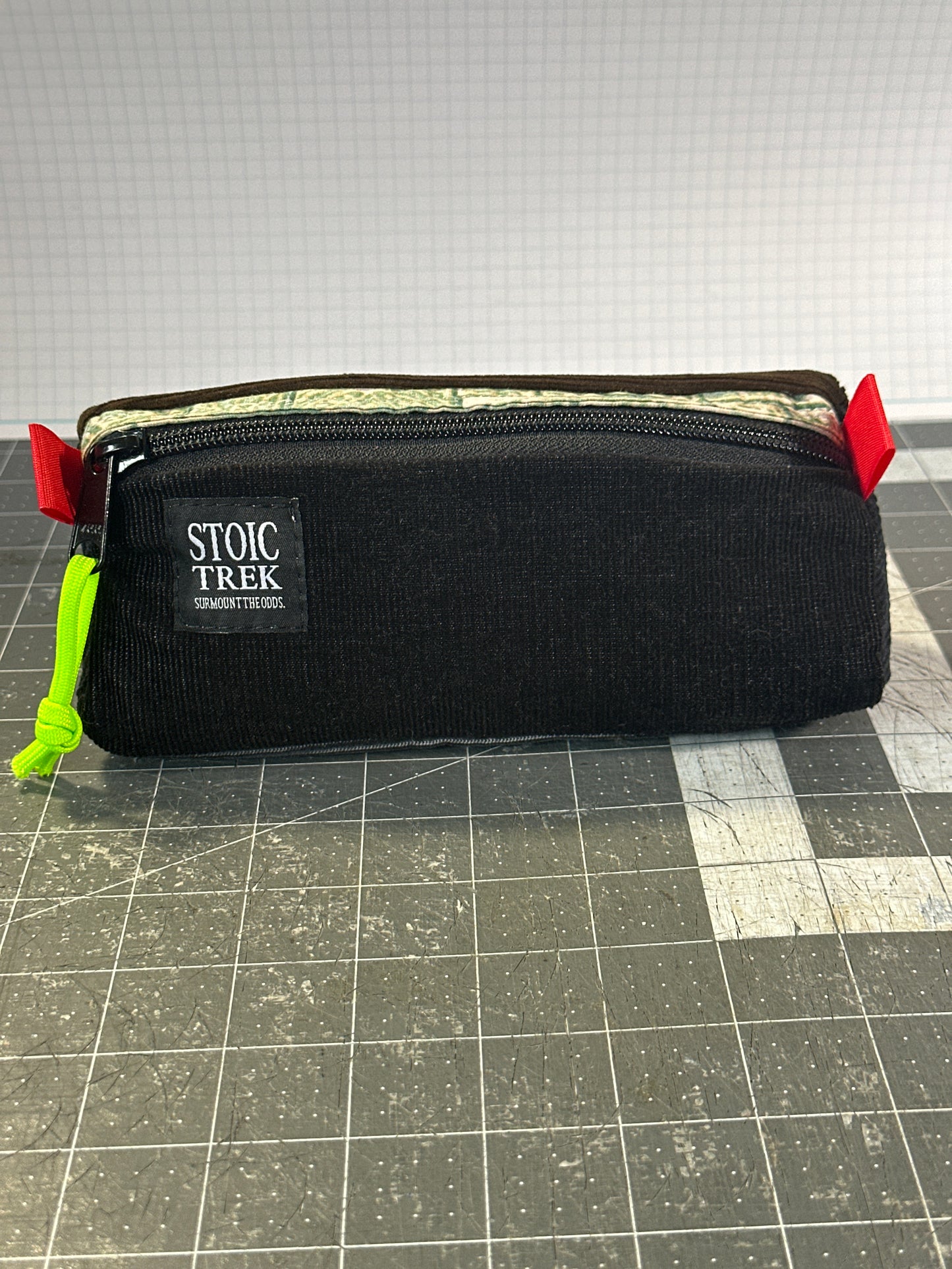 Worn-Wear Upcycled Triangle Pencil Case 0012 (medium)