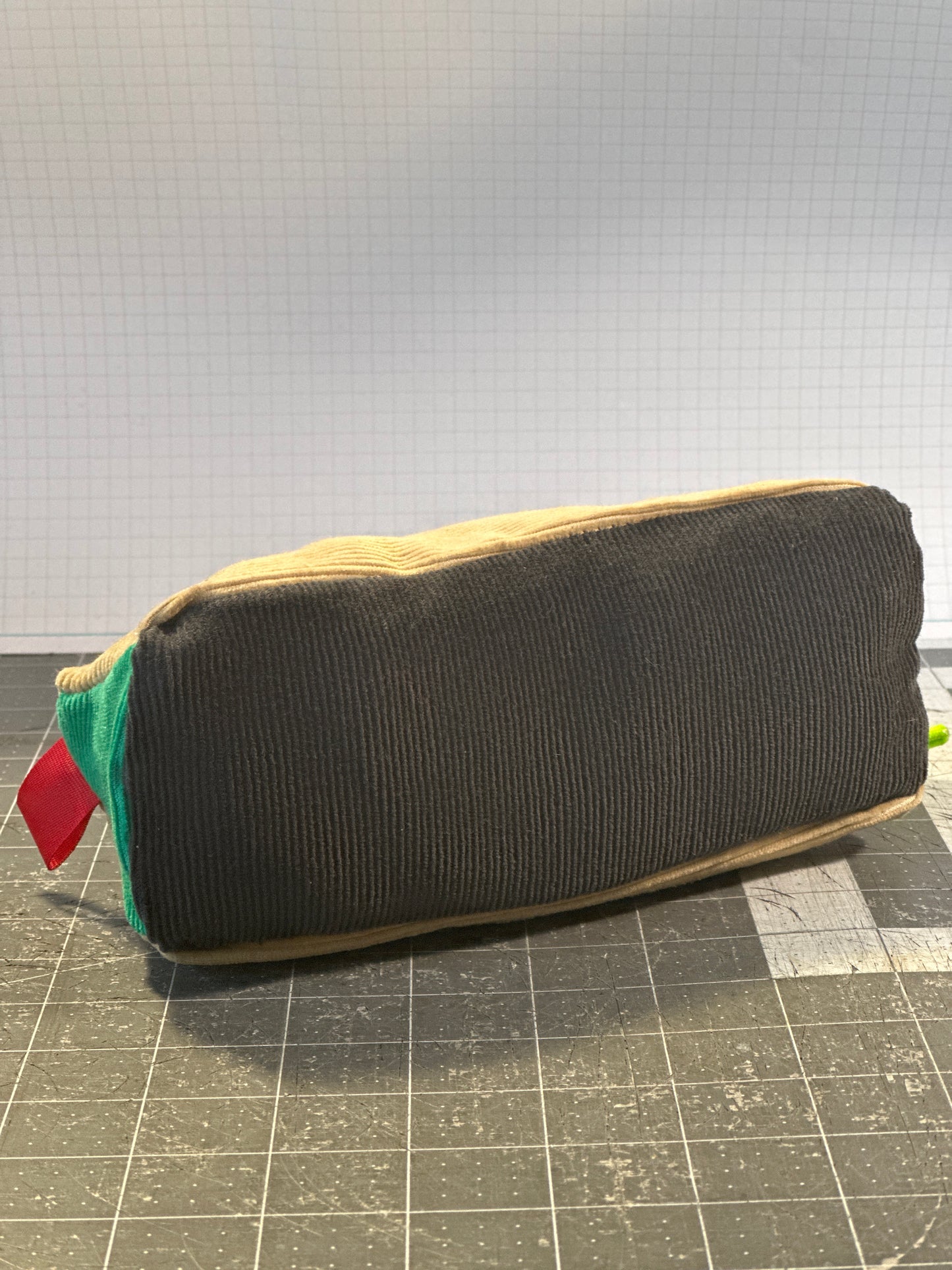 Worn-Wear Upcycled Triangle Pencil Case 0015 (medium)