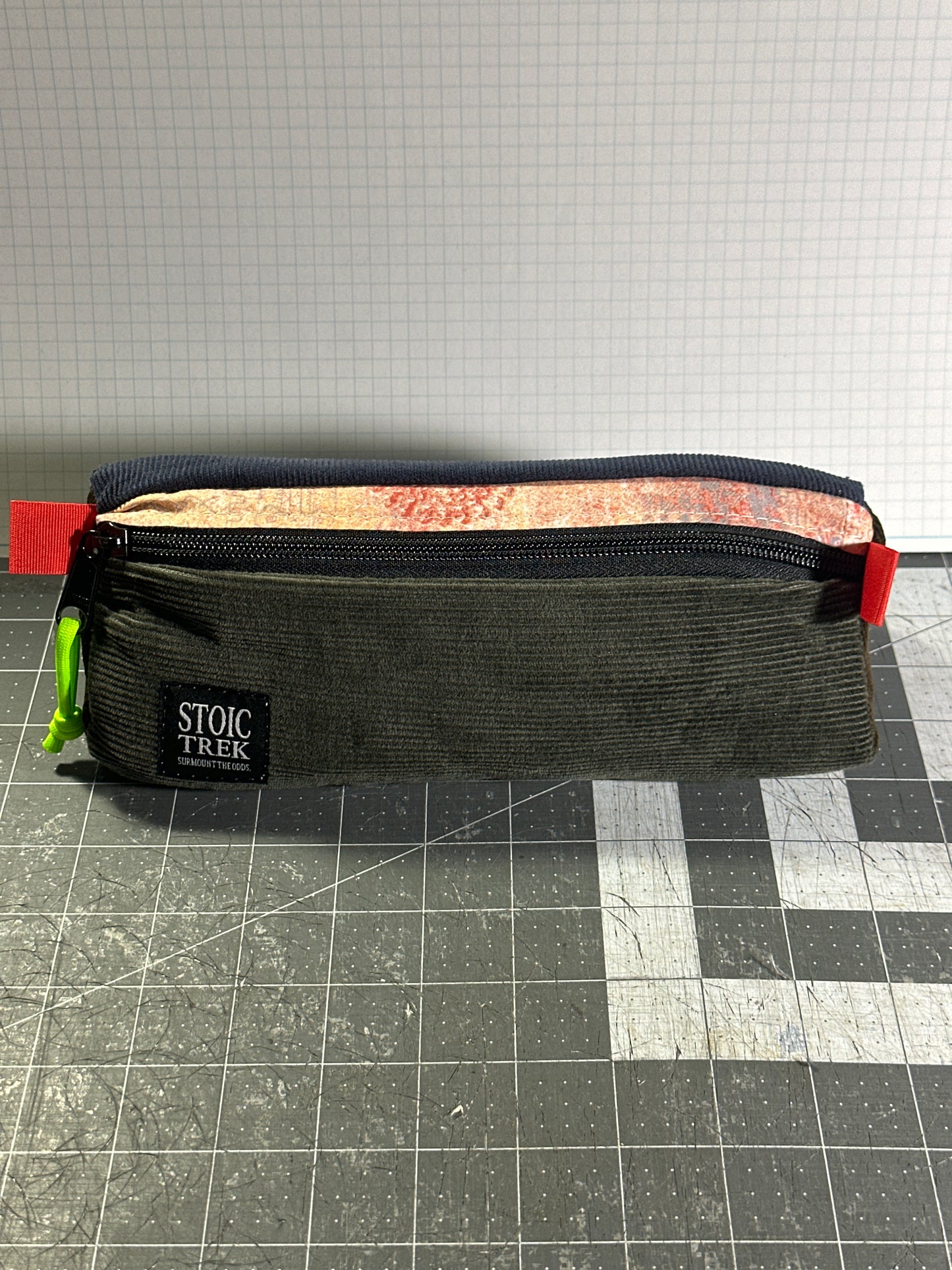 Worn-Wear Upcycled Triangle Pencil Case 0006 (large)