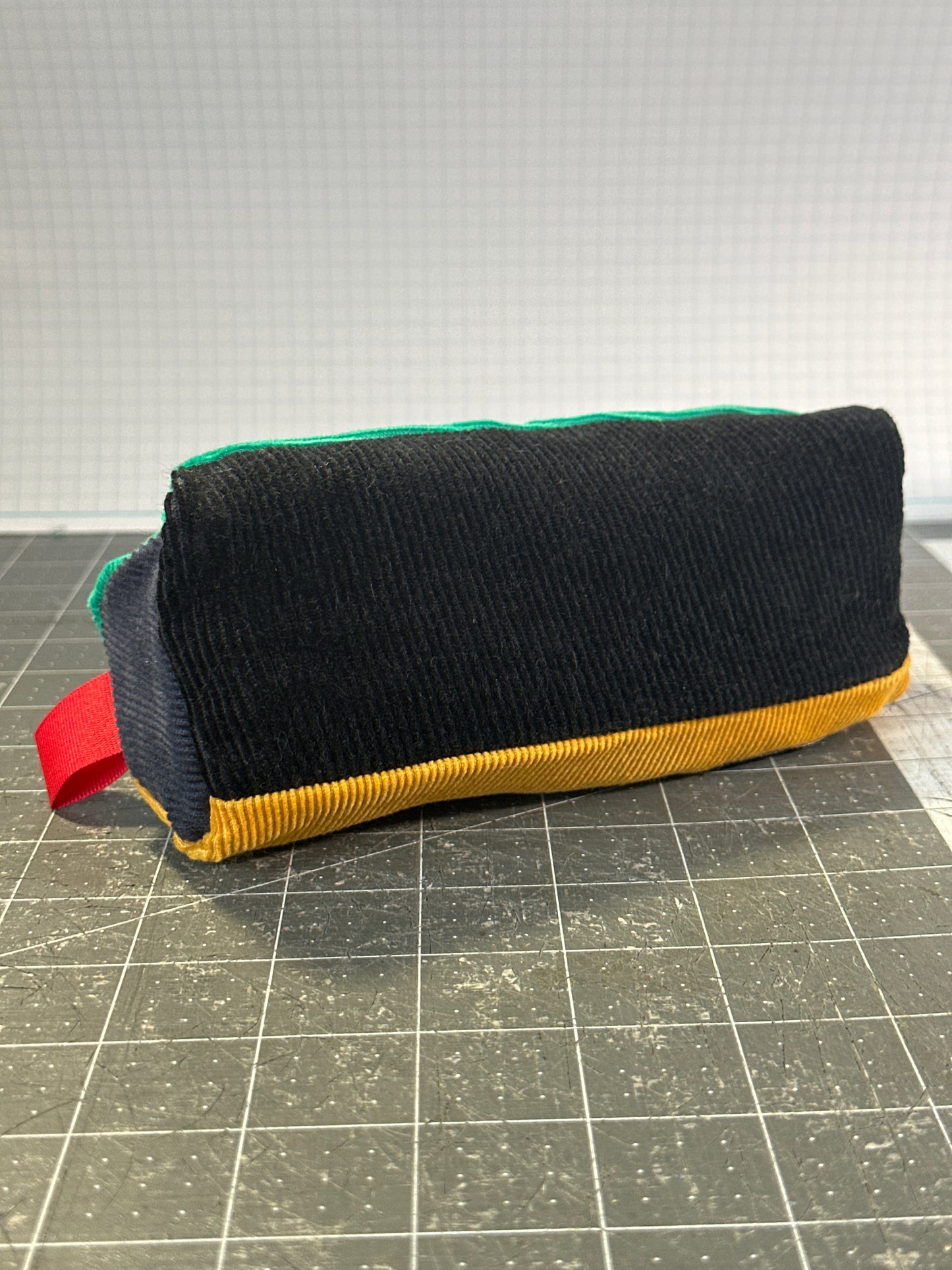 Worn-Wear Upcycled Triangle Pencil Case 0011 (small)