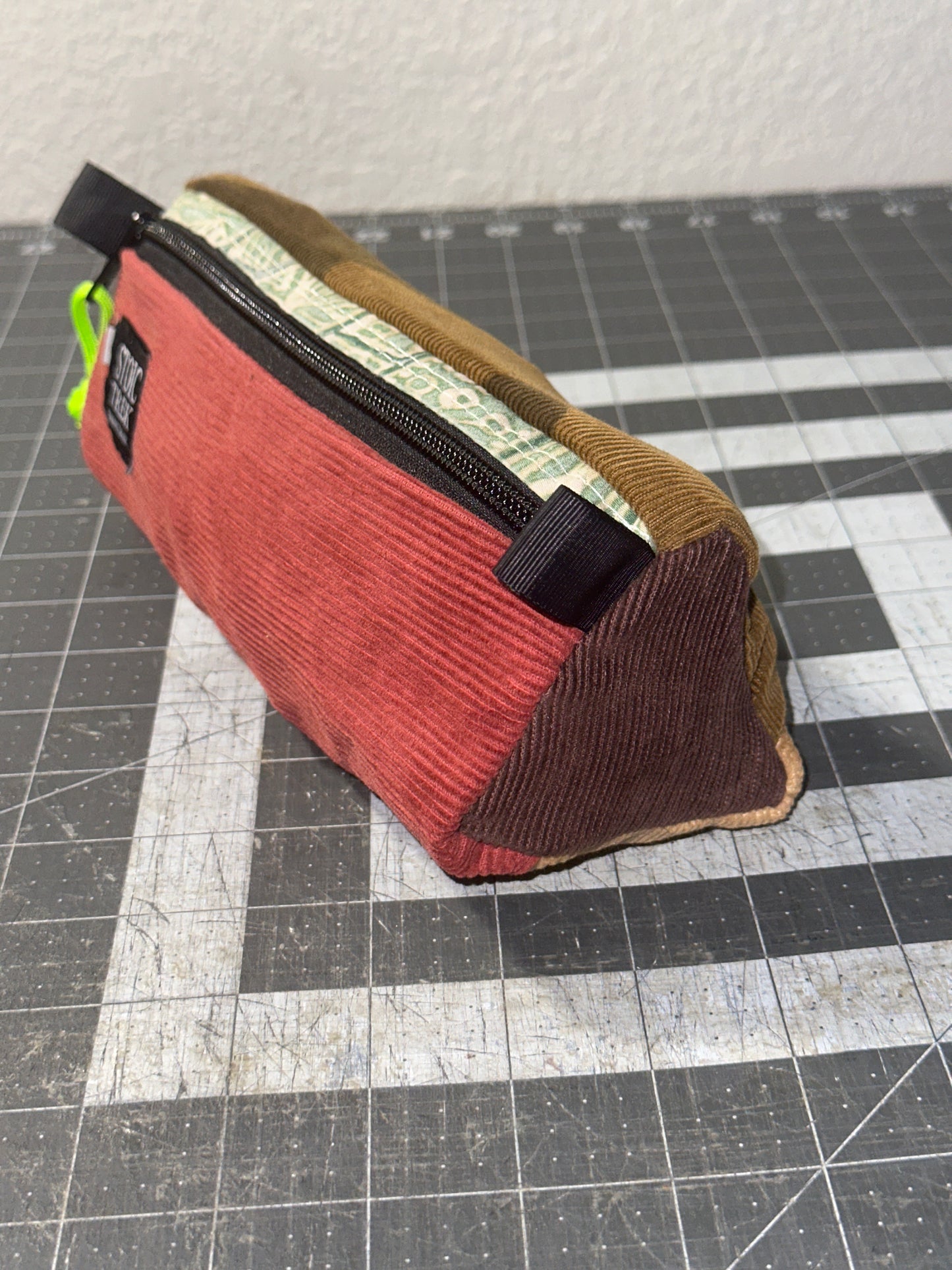 Worn-Wear Upcycled Triangle Pencil Case 0010 (large)