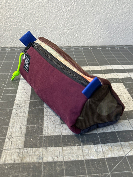 Worn-Wear Upcycled Triangle Pencil Case 0012 (large)