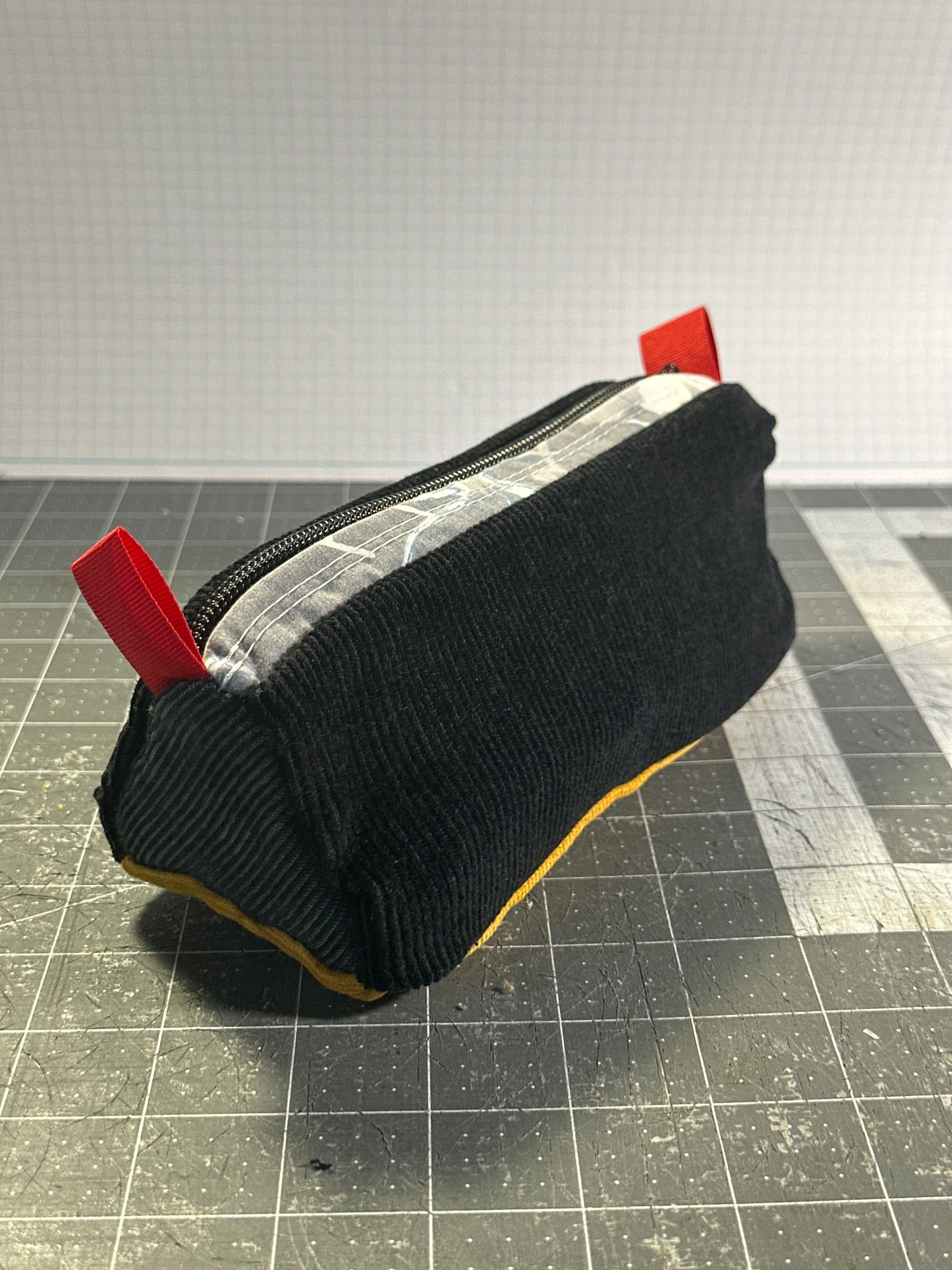 Worn-Wear Upcycled Triangle Pencil Case 0007 (medium)