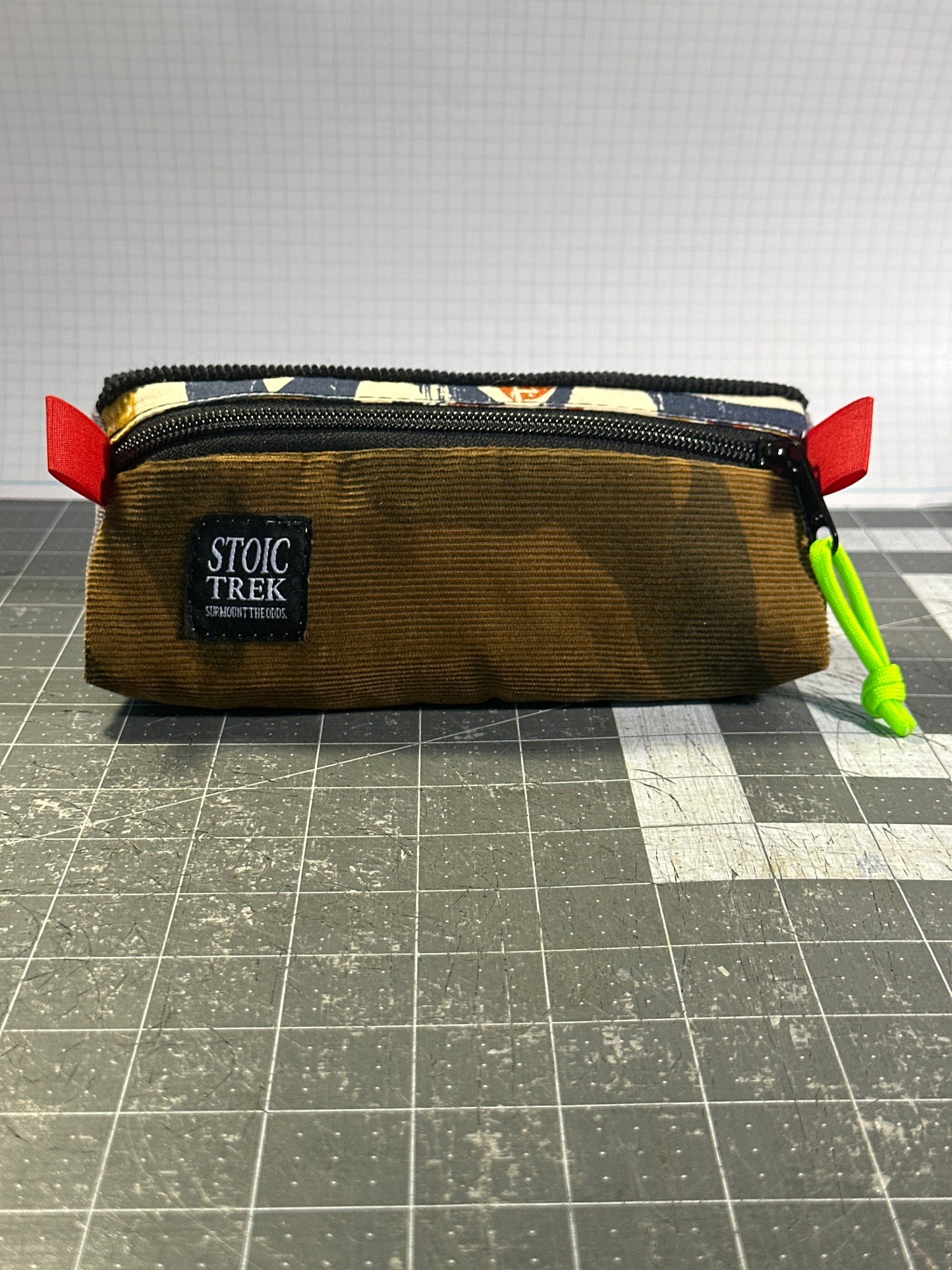 Worn-Wear Upcycled Triangle Pencil Case 0006 (medium)