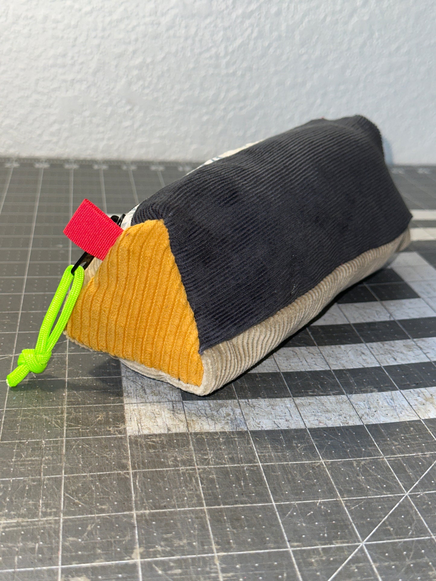 Worn-Wear Upcycled Triangle Pencil Case 0017 (large)