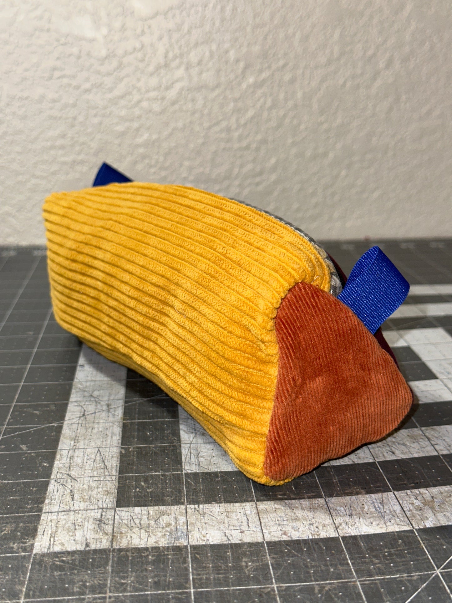 Worn-Wear Upcycled Triangle Pencil Case 0019 (large)