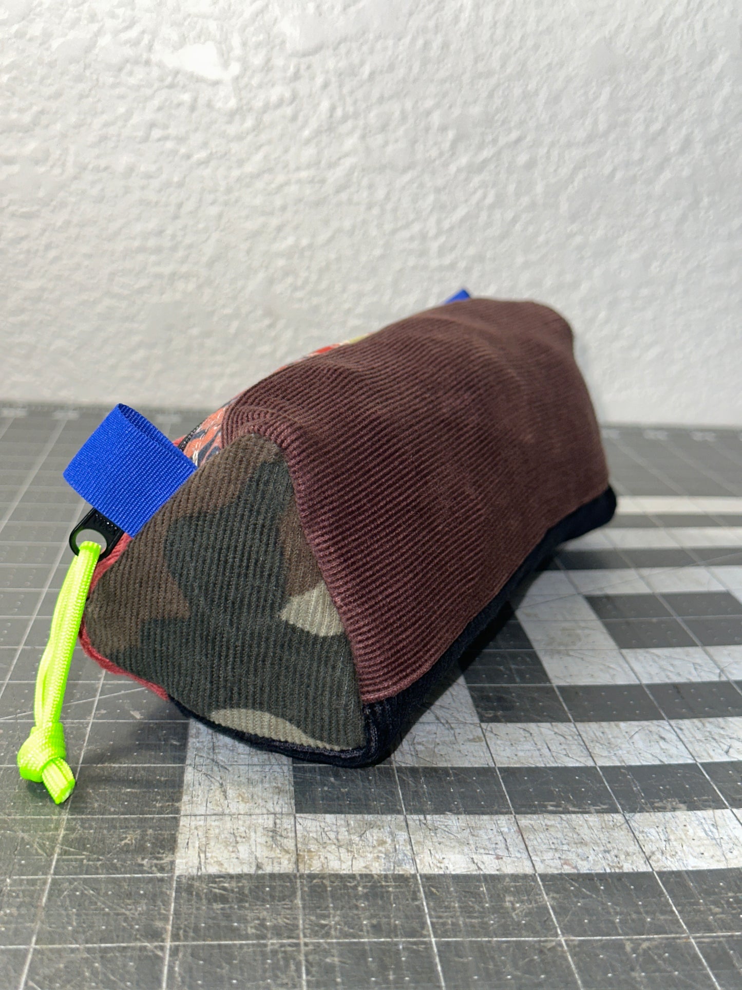 Worn-Wear Upcycled Triangle Pencil Case 0011 (large)
