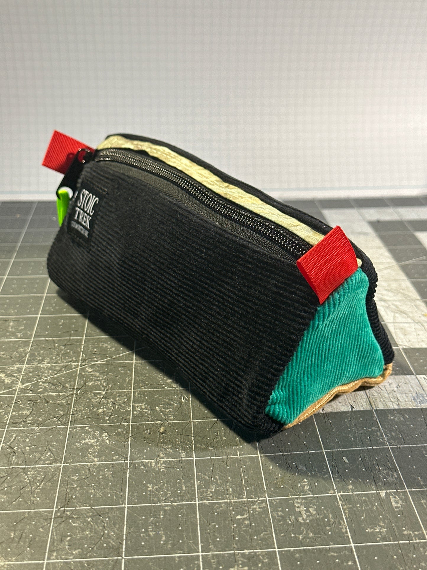 Worn-Wear Upcycled Triangle Pencil Case 0008 (medium)
