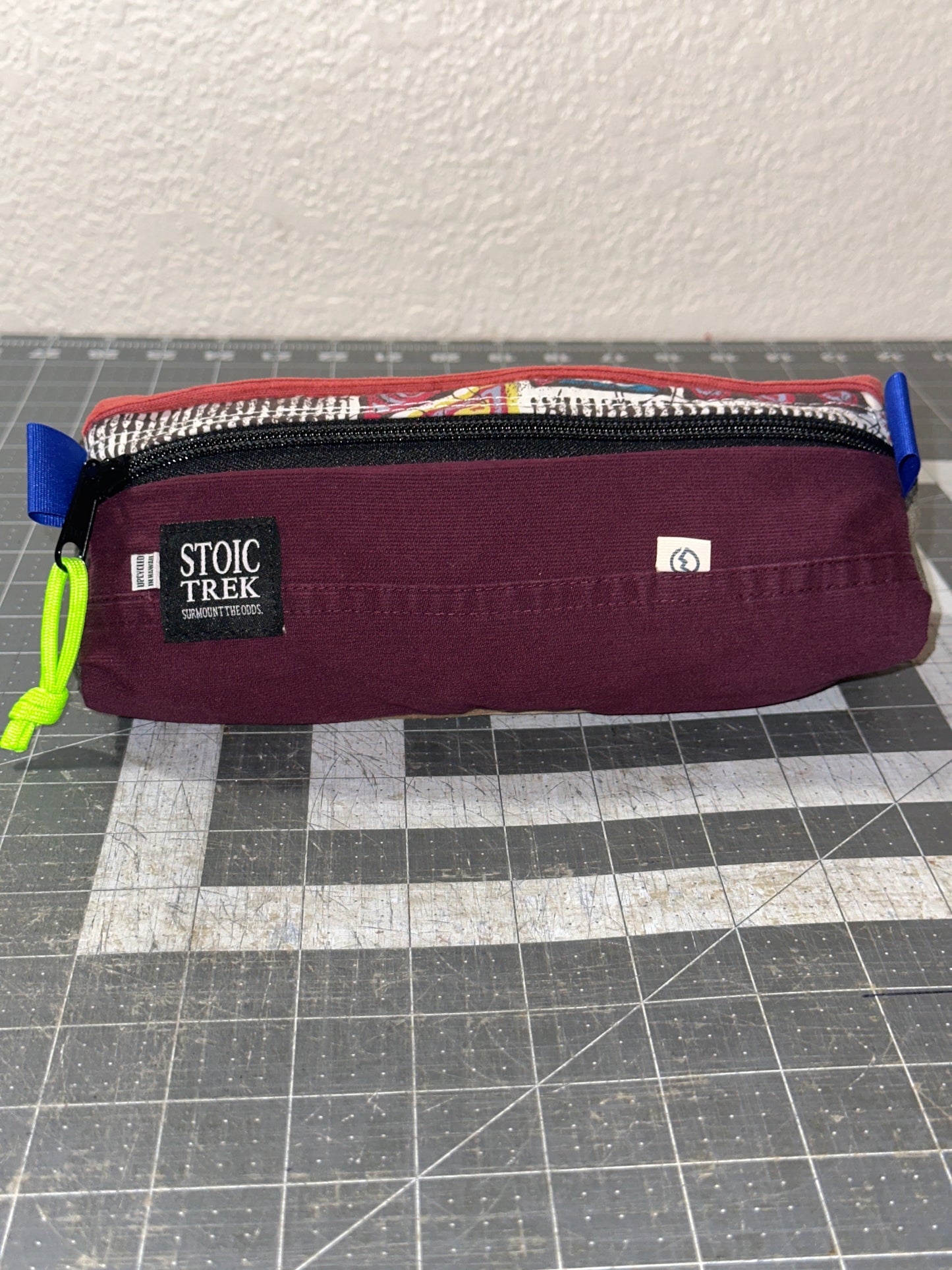 Worn-Wear Upcycled Triangle Pencil Case 0024 (large)