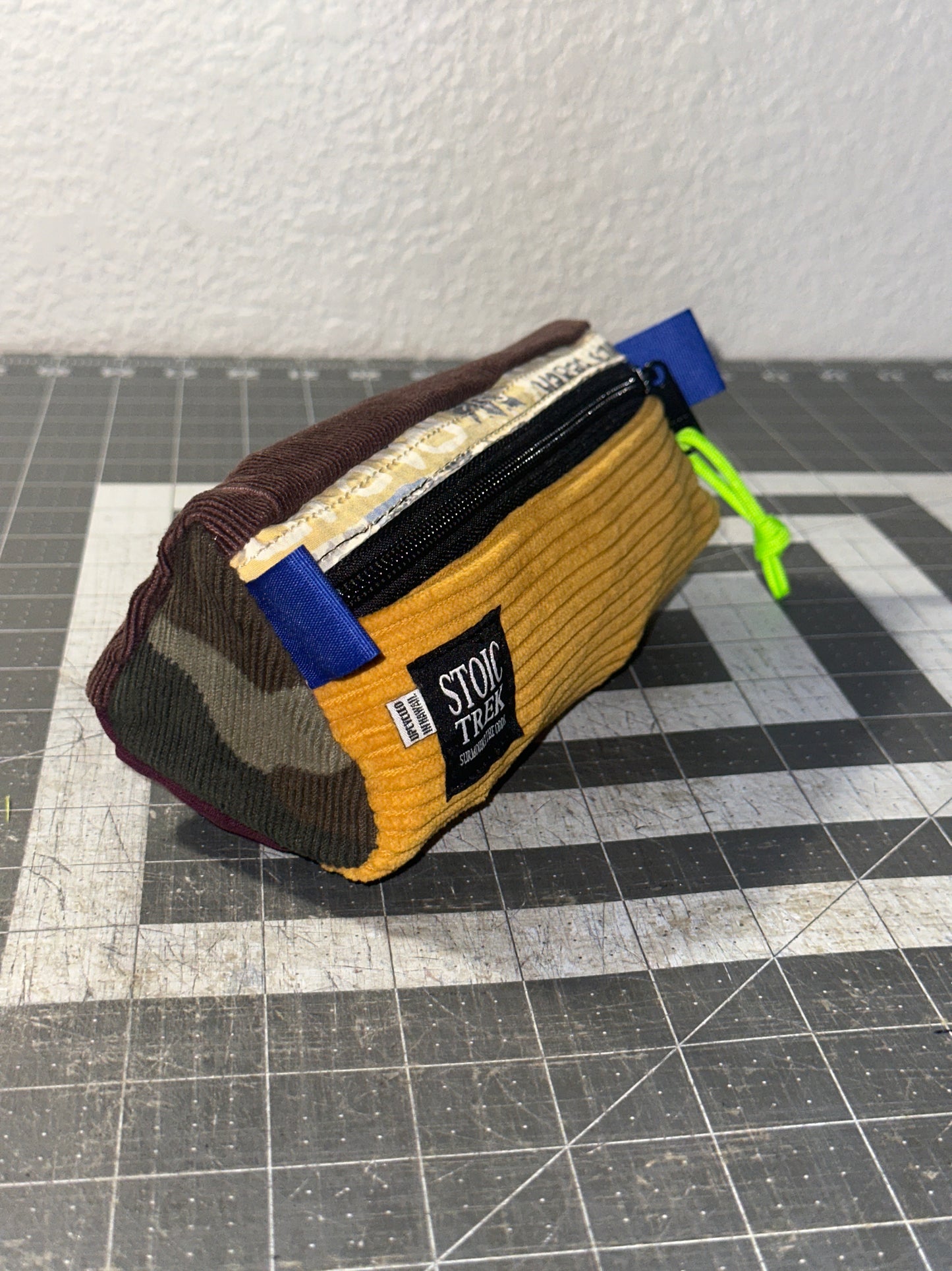 Worn-Wear Upcycled Triangle Pencil Case 0018 (medium)