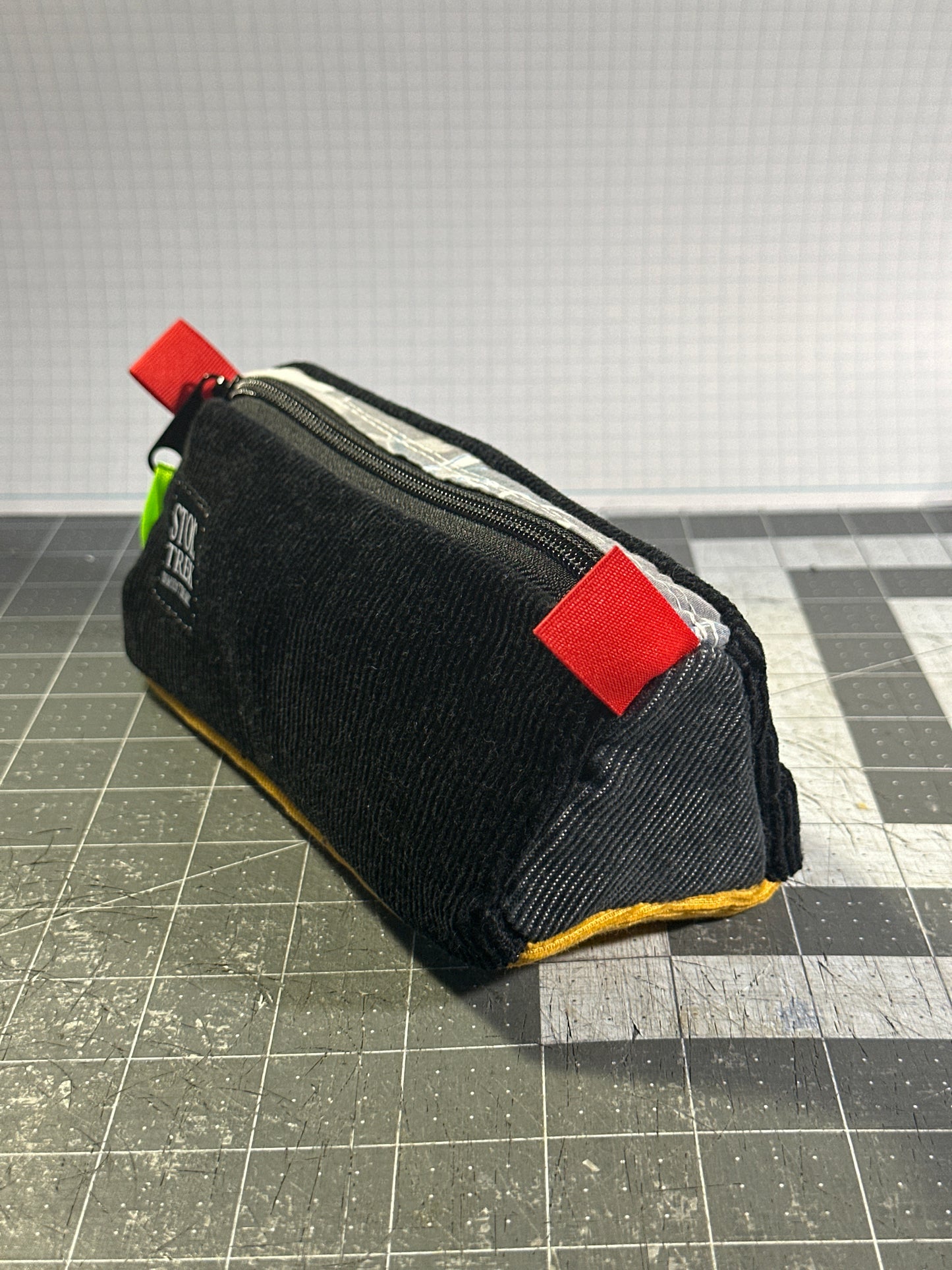 Worn-Wear Upcycled Triangle Pencil Case 0007 (medium)