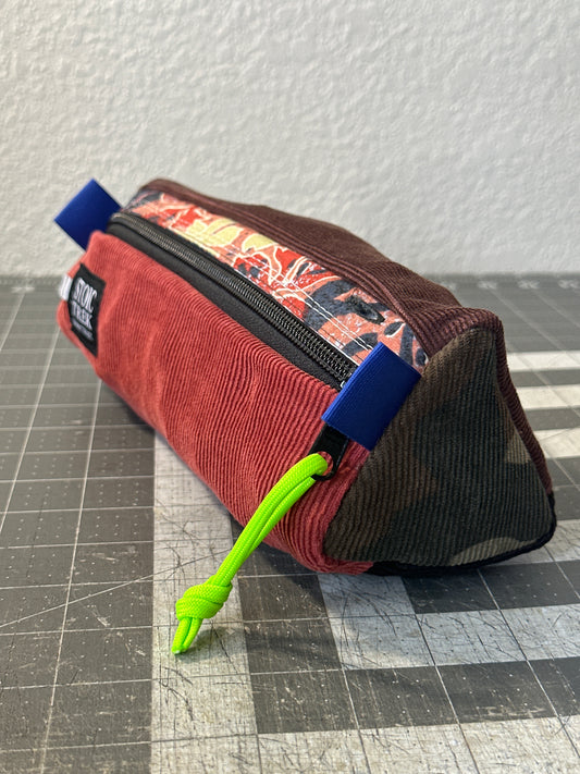 Worn-Wear Upcycled Triangle Pencil Case 0011 (large)