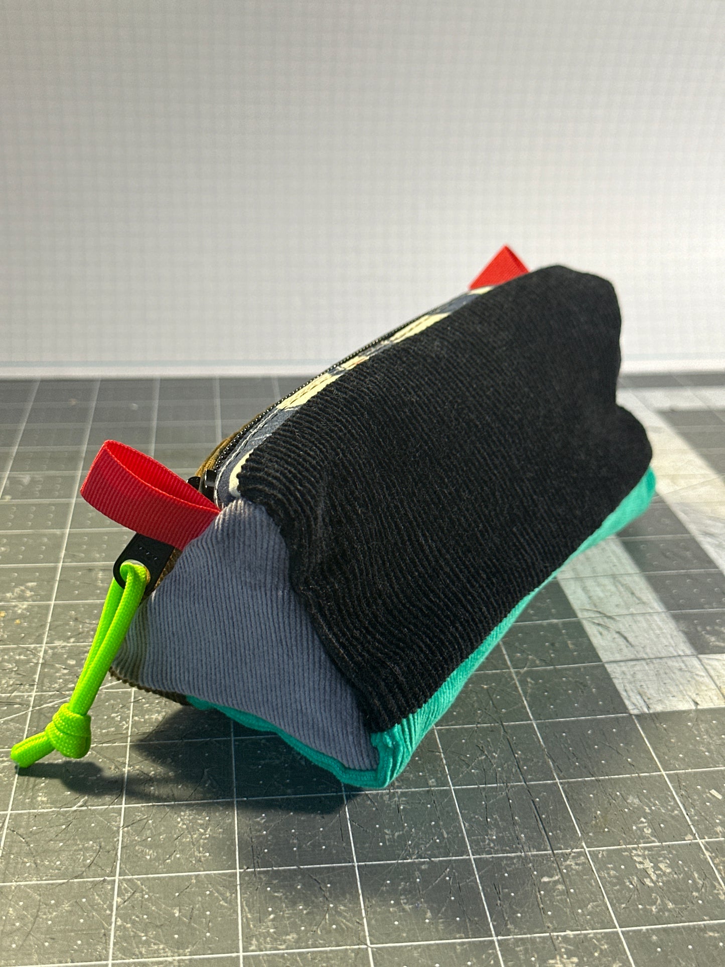 Worn-Wear Upcycled Triangle Pencil Case 0006 (medium)