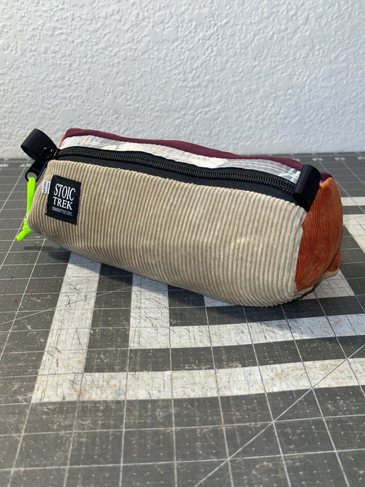 Worn-Wear Upcycled Triangle Pencil Case 0015 (large)