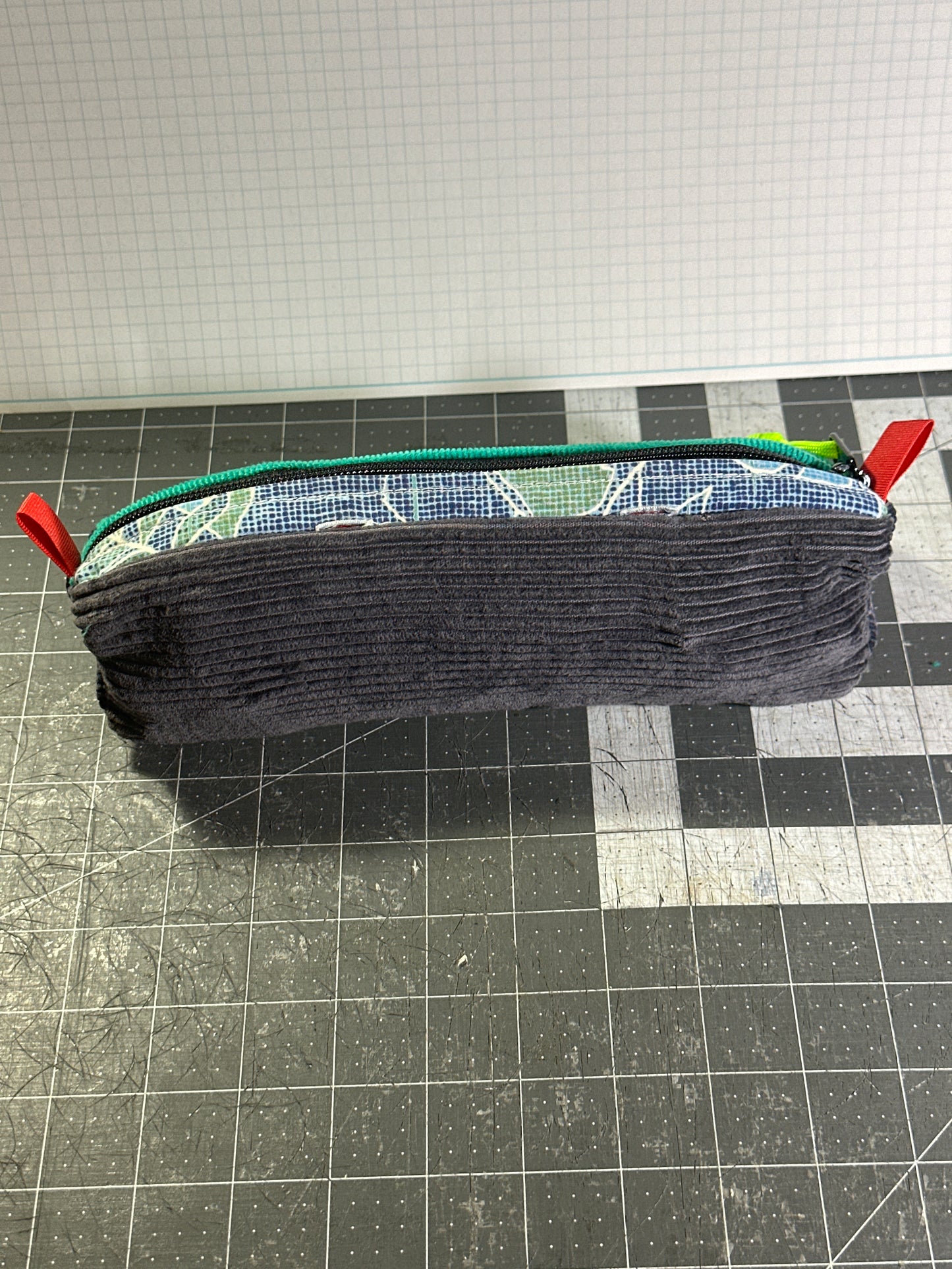 Worn-Wear Upcycled Triangle Pencil Case 0002 (large)